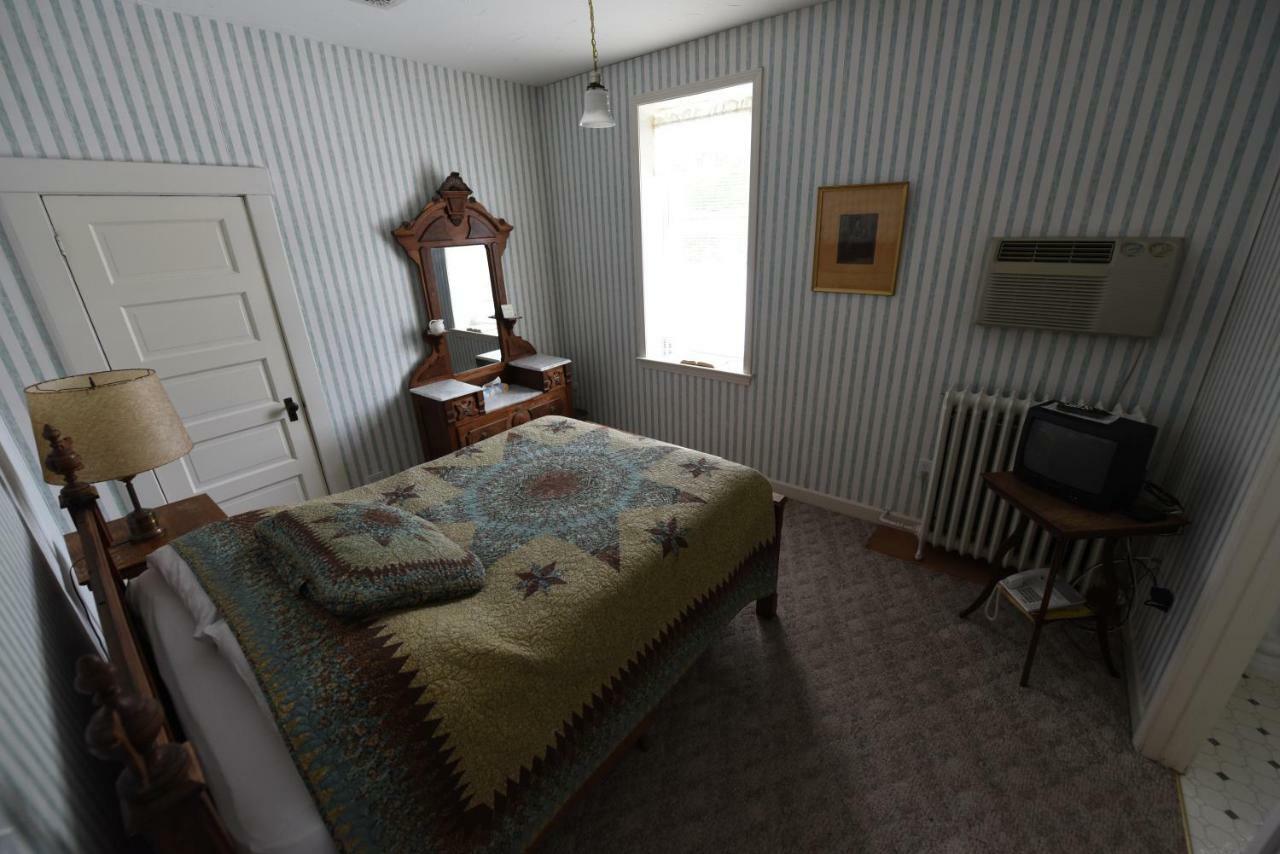 Casselman Inn Grantsville Extérieur photo